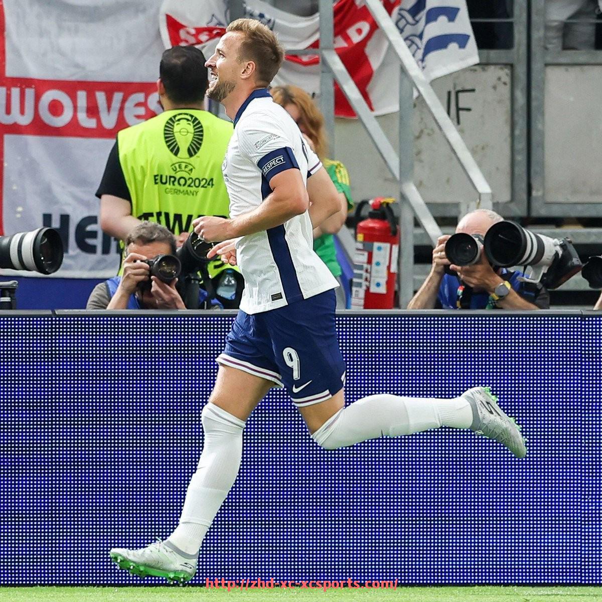 杏彩体育-CBA位置最好球员足球：CBA球员在足球比赛中的表现及位置分析